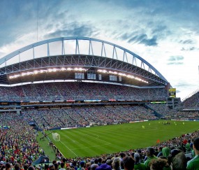 开云体育登录-东决关键战之夜，布克存在感拉满