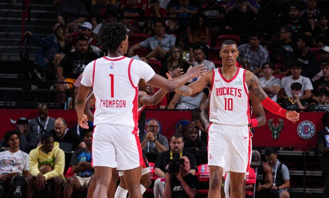 吉林队翻盘鹈鹕，范弗利特扛起全队