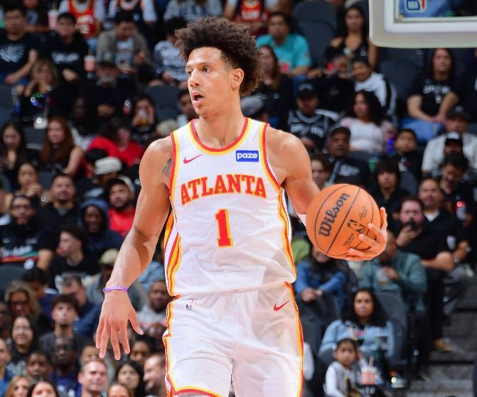 雄鹿鏖战马刺,麦科勒姆刷新纪录 雄鹿鏖战马刺,麦科勒姆刷新纪录