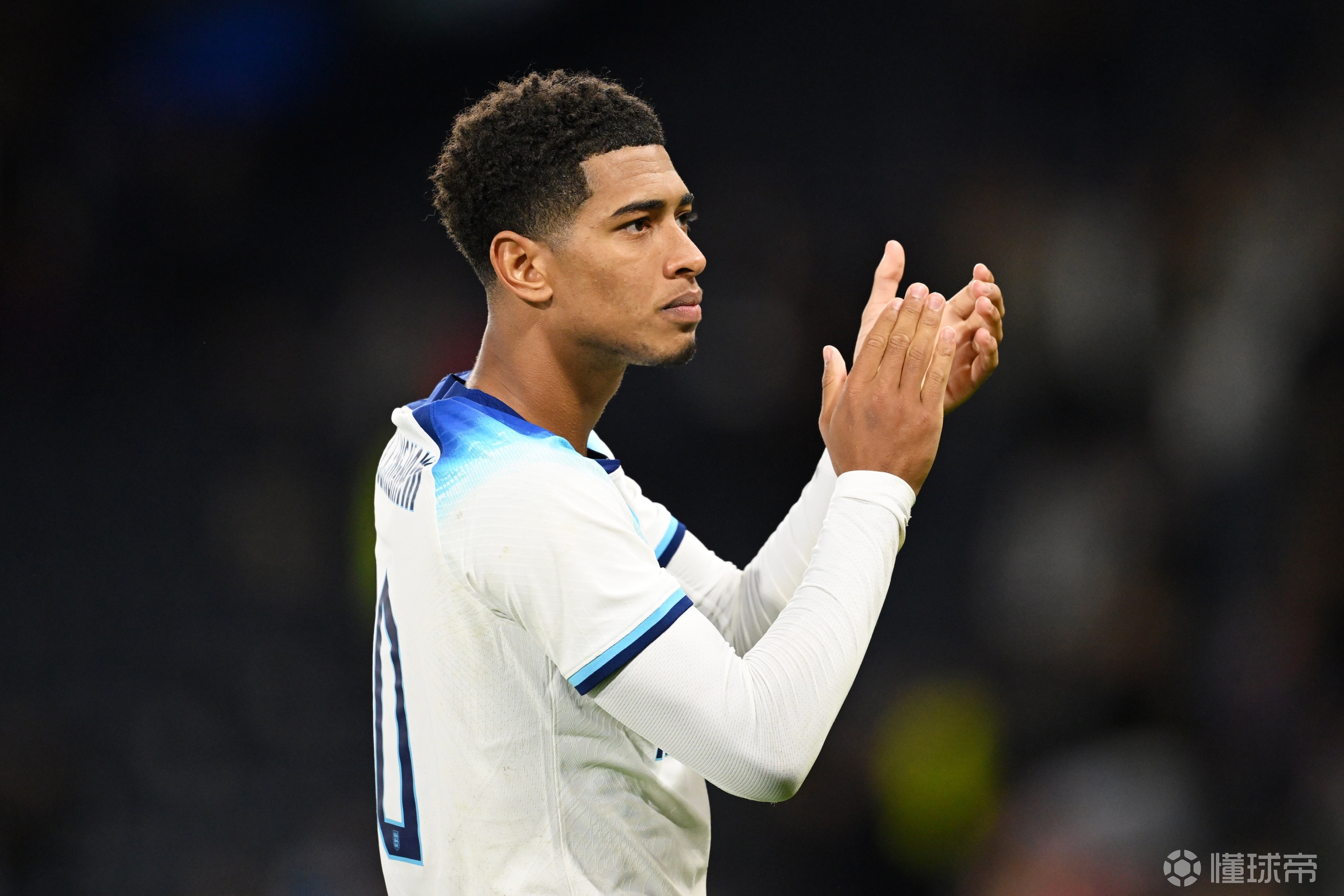 乌克兰力克巴黎,贝林厄姆关键制胜 乌克兰力克巴黎,贝林厄姆关键制胜