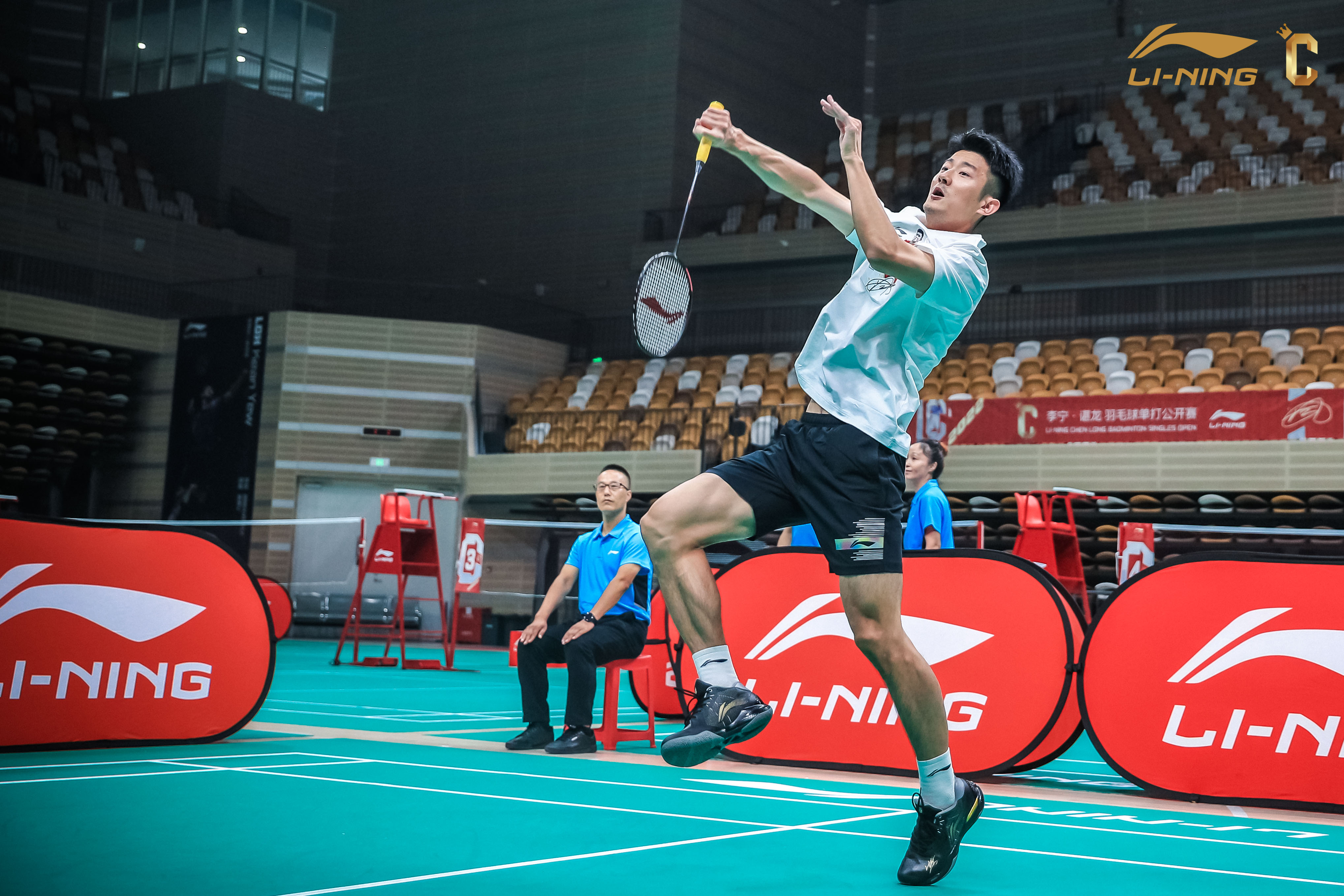 印尼羽毛球队强势日本羽毛球队,谌龙惊艳世界 印尼羽毛球队强势日本羽毛球队,谌龙惊艳世界