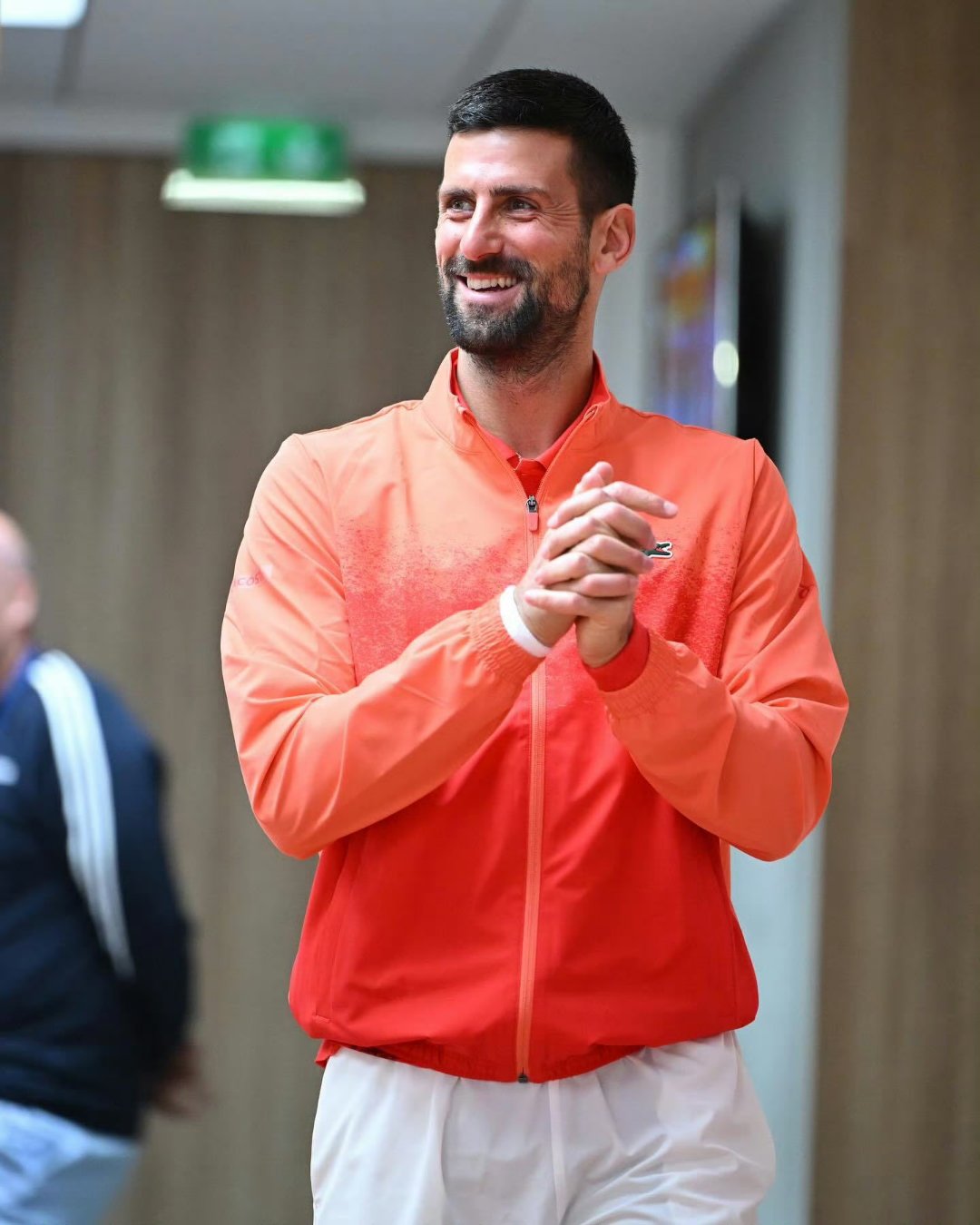 世界网球队碾压欧洲网球队,德约科维奇完成帽子戏法 世界网球队碾压欧洲网球队,德约科维奇完成帽子戏法