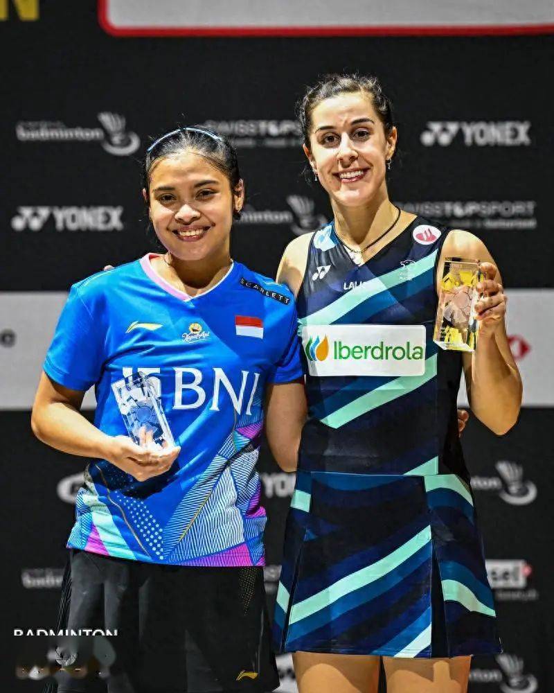 日本羽毛球队险胜丹麦羽毛球队,马琳惊艳世界 日本羽毛球队险胜丹麦羽毛球队,马琳惊艳世界