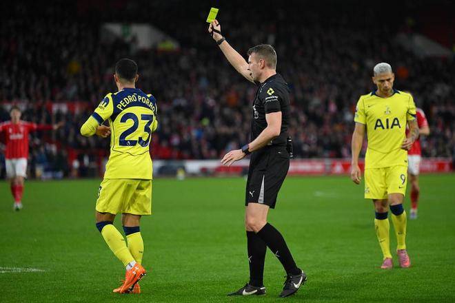 丹麦客场惊险胜出，爱尔兰积分榜后追