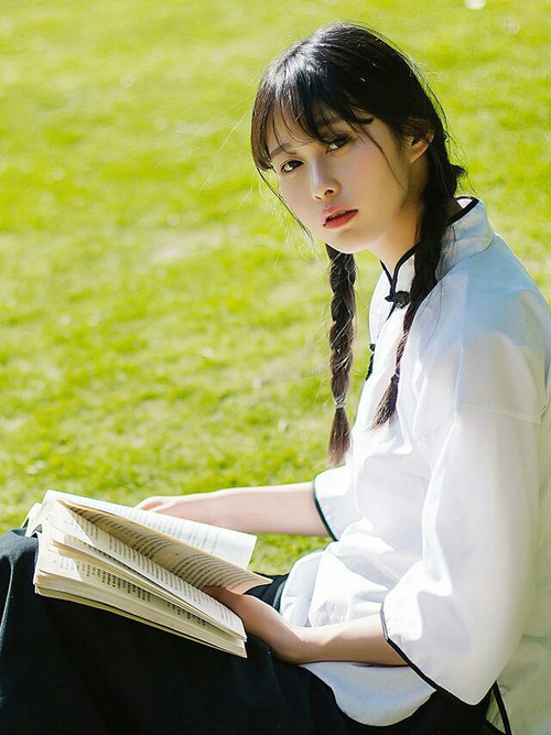 黄喜灿全程高能输出,克罗地亚全面压制委内瑞拉—一场战术与意志的较量