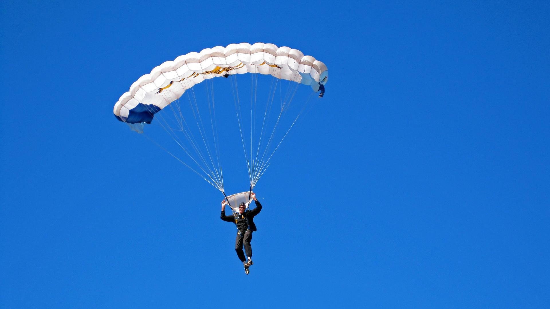 绿茵启示录，当塞内加尔绝杀拜仁，当福登在西甲德比接管比赛—足球世界唯一性的双重奏