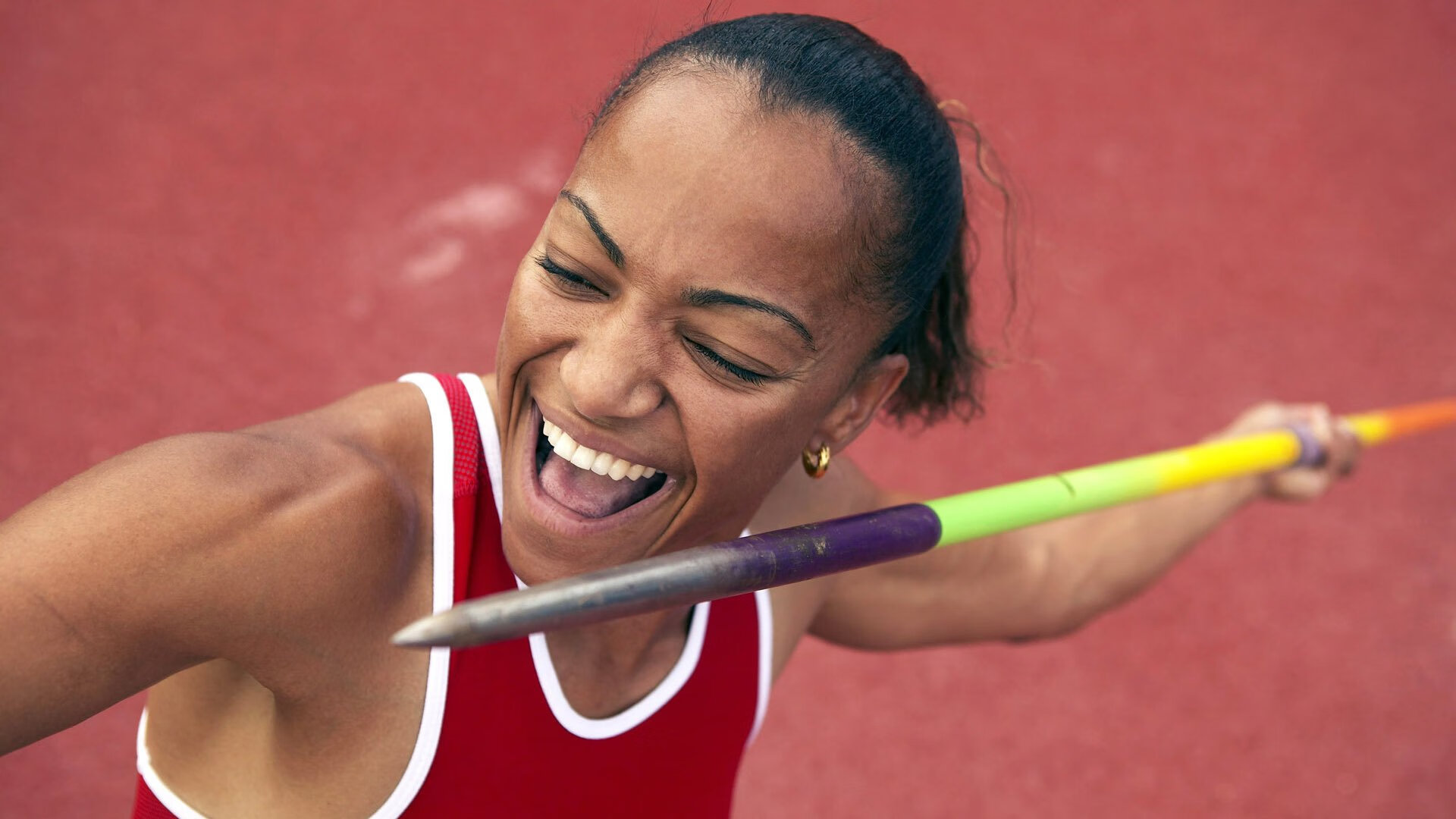 当非洲雄鹰遇见巴黎铁塔，努涅斯全程高能输出，诠释足球的纯粹野性